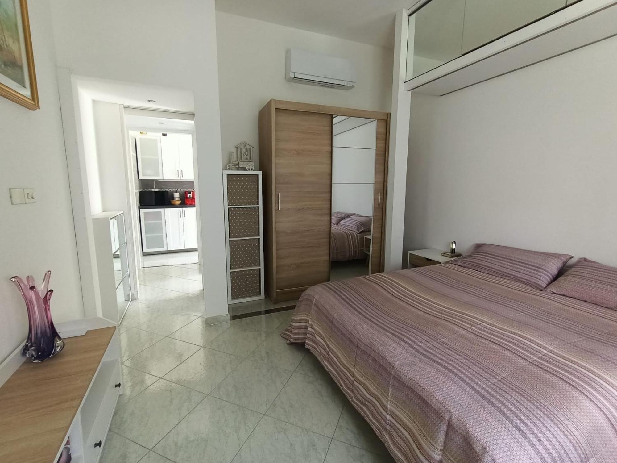 Francigena House Rome Apartment ภายนอก รูปภาพ